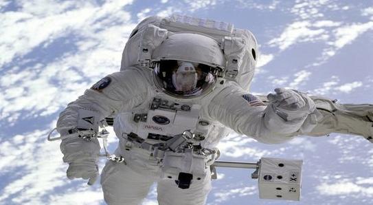 Французский астронавт назвал Юрия Гагарина примером для всех поколений космонавтов - «Виртуальный музей космонавтики»