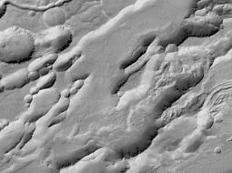 «Trace Gas Orbiter» отправил на Землю первые высококачественные снимки Марса